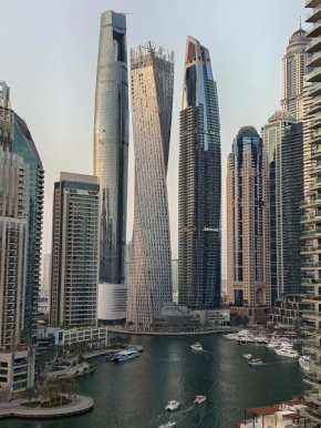 Luxury 1 BHK with Panoramic Marina View